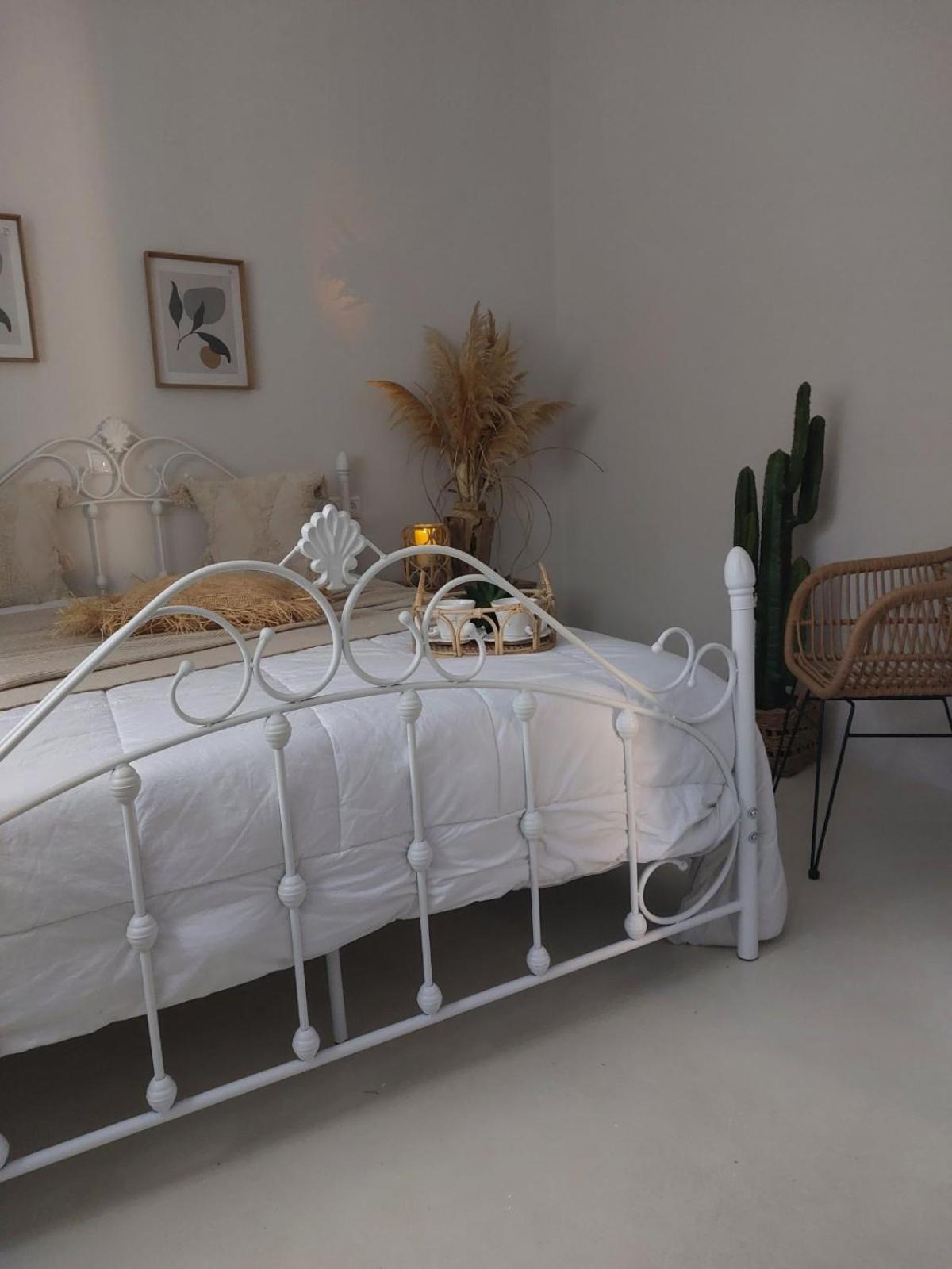 Horizon View Arnados Apartment Bagian luar foto